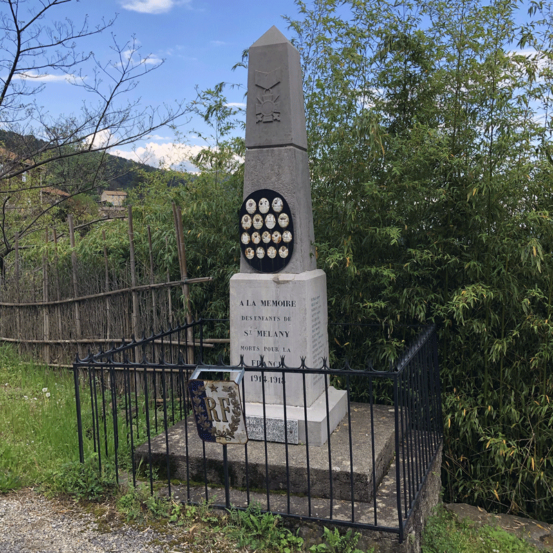 monument-aux-morts-2